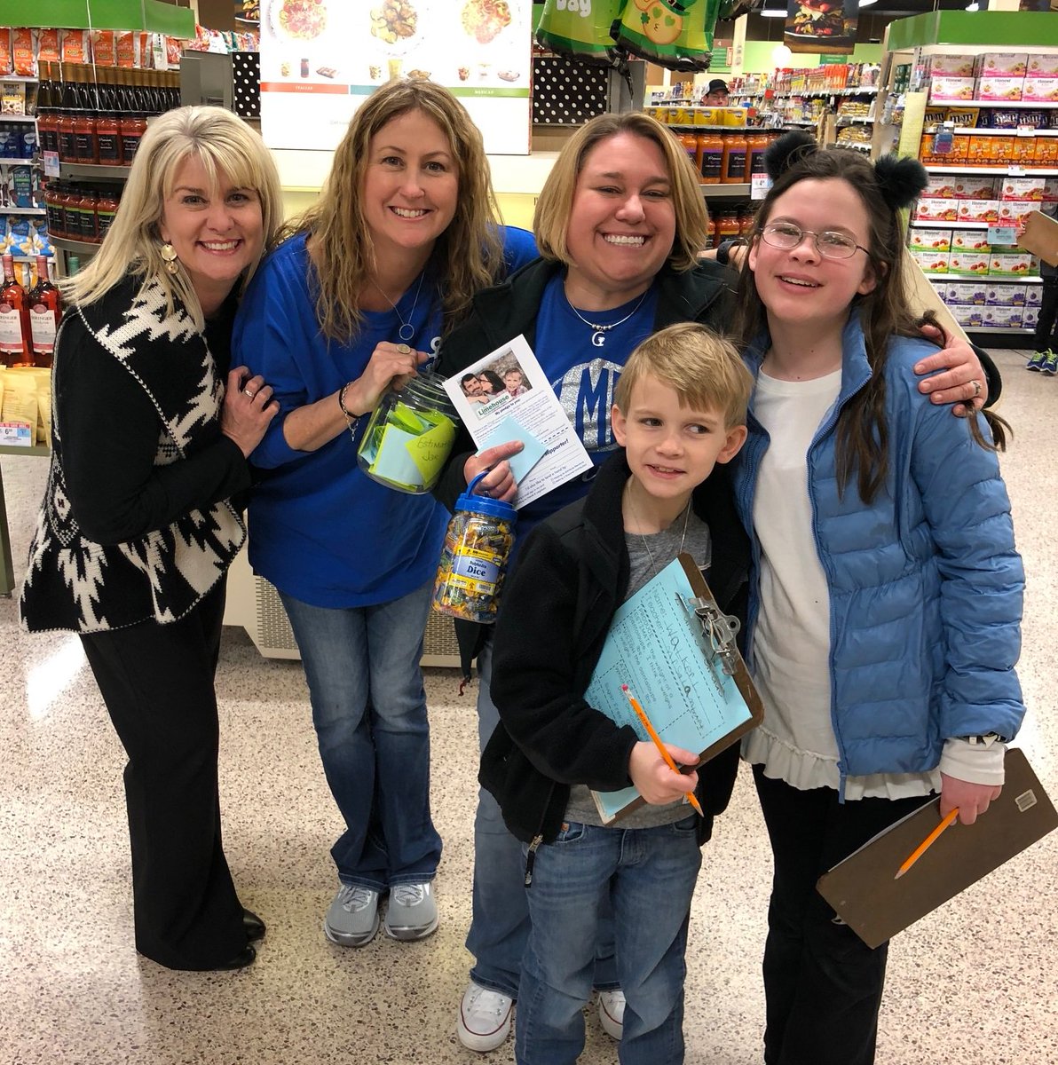 ToddLimehouseSC's tweet photo. The kids had a great time at the Lake Murray Elementary School (@MarinerMates) Math Night hosted by Publix last night. (Publix is a great example of the kind of school-business partnerships that help keep @LexingtonOne schools strong.) https://t.co/JpW6WfUyLg