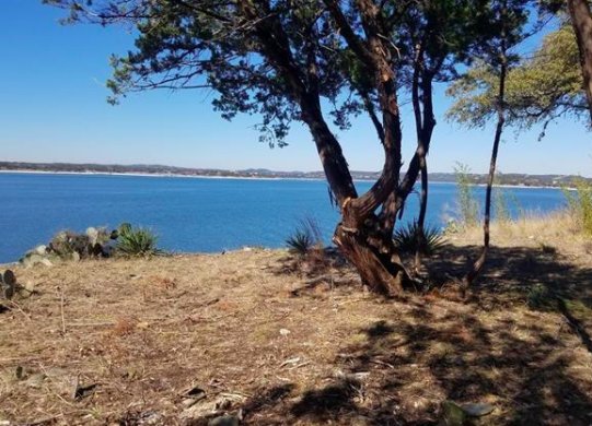 TRE_AustinTX's tweet image. 14503 Ridgetop Terrace #B is an incredible 1.5 acre property on Lake Travis with 360 degree views. #laketravis #austinviews #atx