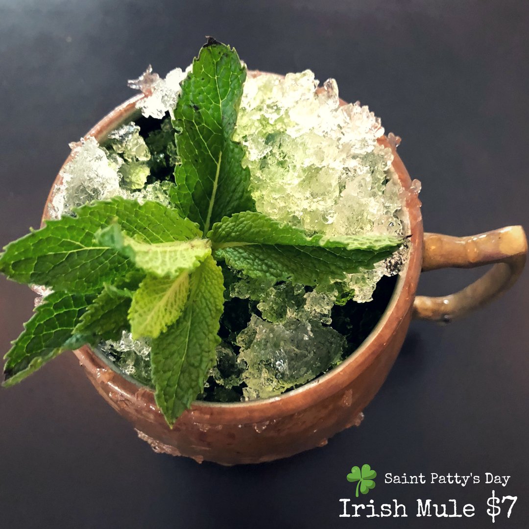 Saint Patty's Day is just around the corner!
Drink specials and plenty of fun will be had on the 17th at Quarter Bar.