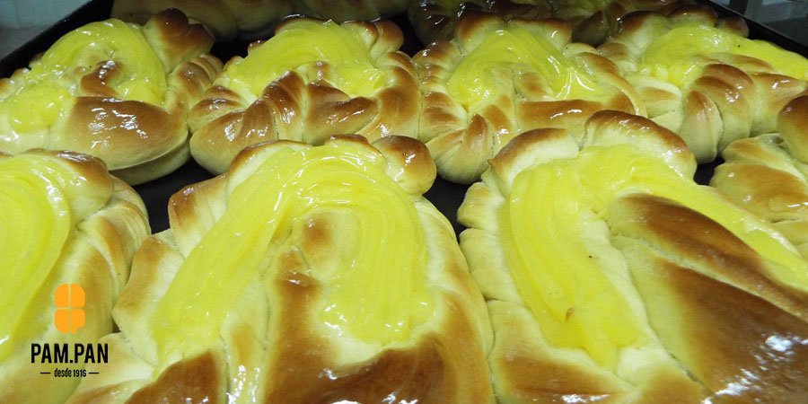 pampancl's tweet photo. ¡Buenos días! ¿Qué has desayunado hoy? 😁 Nosotros estas masas dulces recién horneadas riquísimas!! https://t.co/rr7z2rhTwu