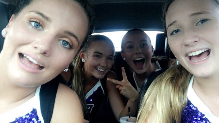 brookepound's tweet photo. Happy birthday to the older sister I never had 🤩❤️🤪 @haleybordin !!! Love u!!!! https://t.co/T1cEdEMUEZ