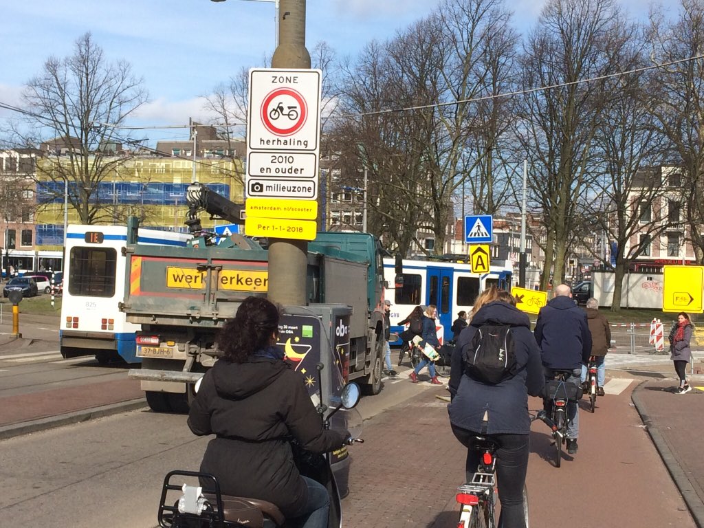 studioengel's tweet image. Pauze in A’dam centrum