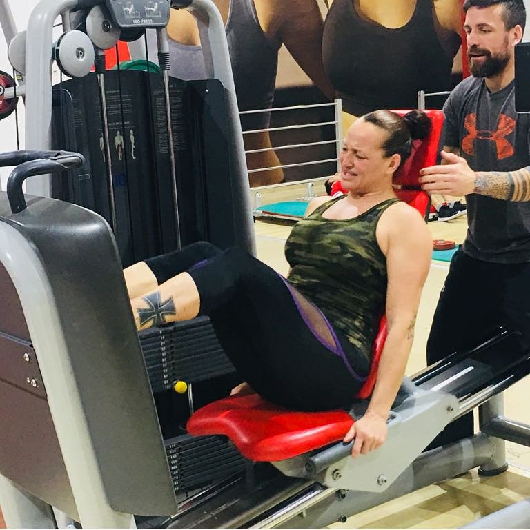Esther_Oficial_'s tweet photo. Tic-tac⏰La cuenta atrás para Holanda ha comenzado! #XtremeFighters #MMA #Grappling #Kick #NoGi #MMAeduca #EstherCardenas #RoadtoHolland https://t.co/c2s8sMJgPl