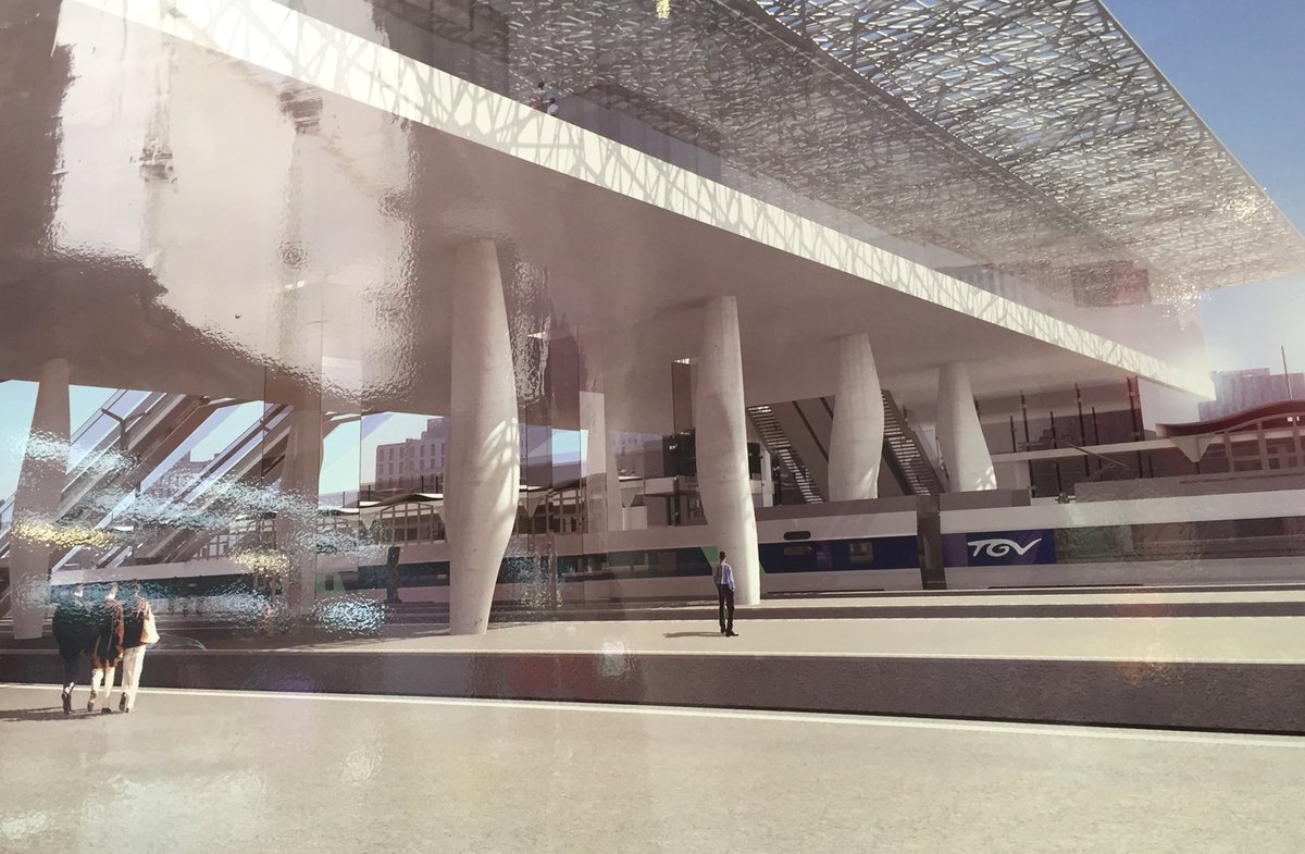Bertrand_Lamour's tweet photo. Visite de chantier de la gare de Nantes en pleine transformation avec @CSordot @grimaldi0110199 avec la perspective d’un nouveau beau #SalonGrandVoyageur #inOUI @jeromelaffon https://t.co/yb8jyR4okm