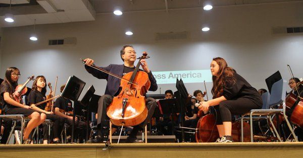 Cellist Yo-Yo Ma plays for victims of torture case in California buff.ly/2G5ciSr