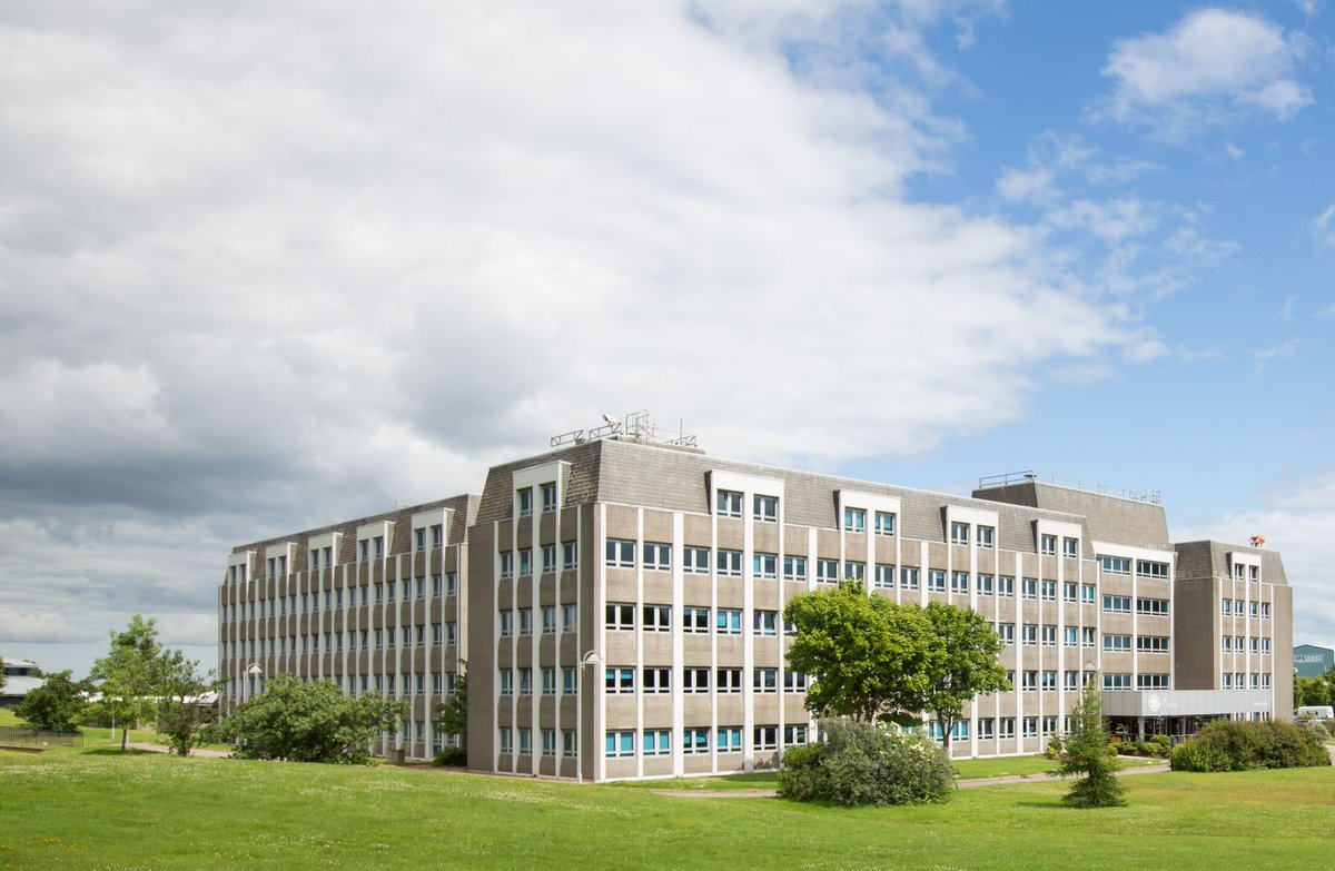 KnightFrankAbdn's tweet photo. New to the market Silverburn House, Aberdeen.  Office Campus for sale with Asset Management Opportunities.  https://t.co/0X5UVUAlvS situated in the Bridge of Don. https://t.co/vR78oCxzvA