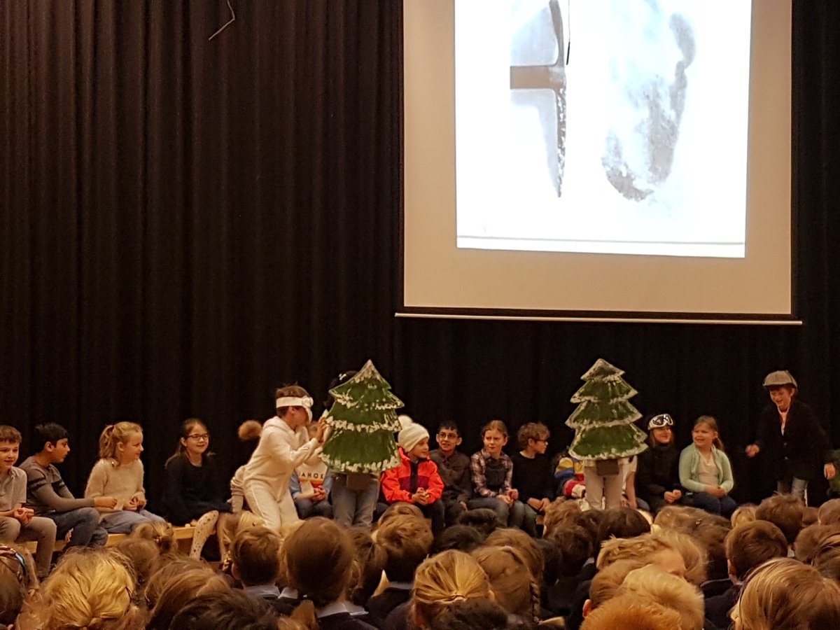 StMikesCoE's tweet image. What a super assembly on 'Misty Mountain Sierra', based on their topic from @Cornerstonesedu . Well done 3L! #creativecurriculum #topicbasedlearning #growthmindset