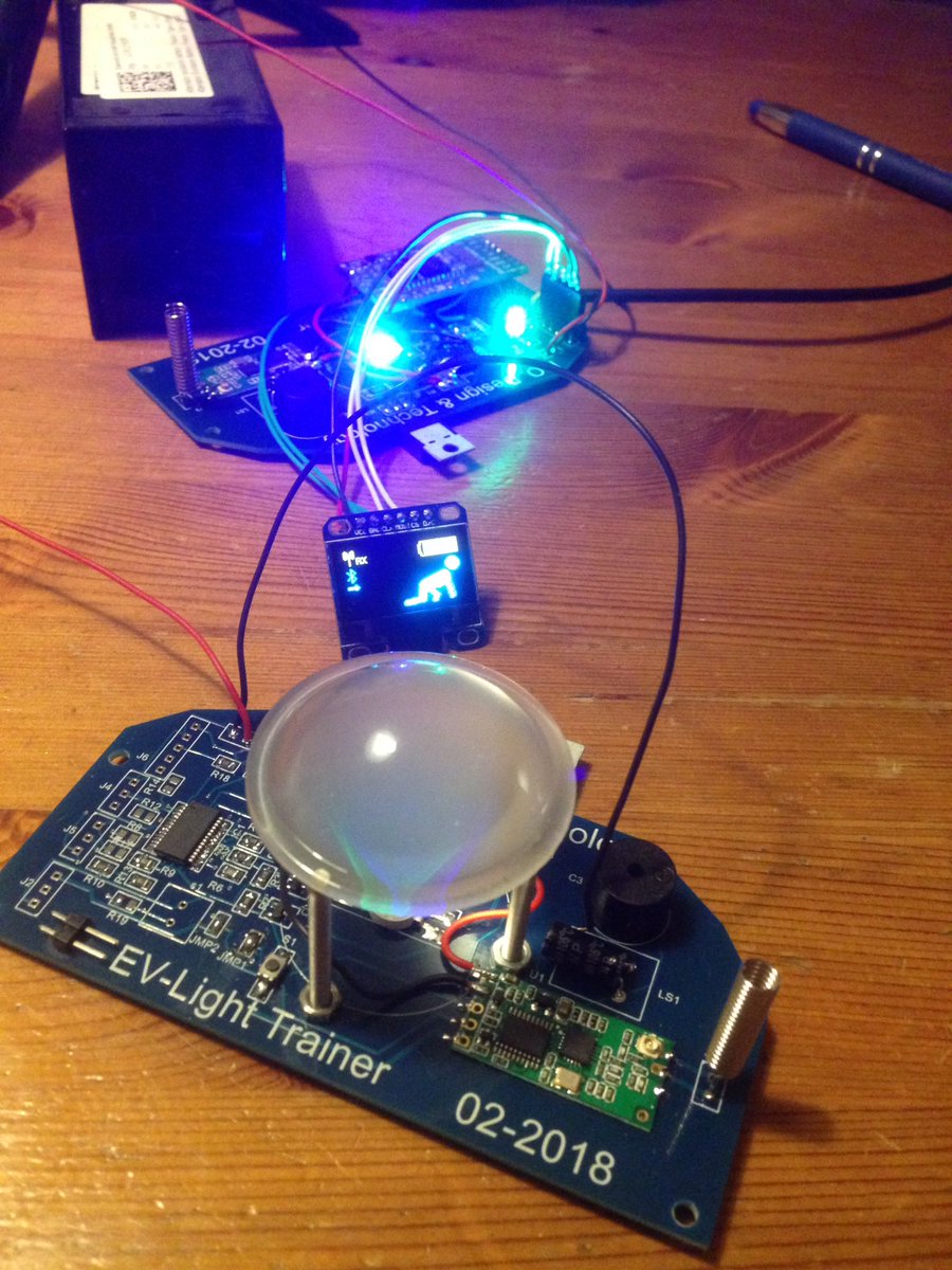 EduardVroomen's tweet image. Er zijn meerdere #fitlight producten in omloop wij zijn bezig aan een verbeterde en stevigere versie mooi voor de #fysio en de #trainer