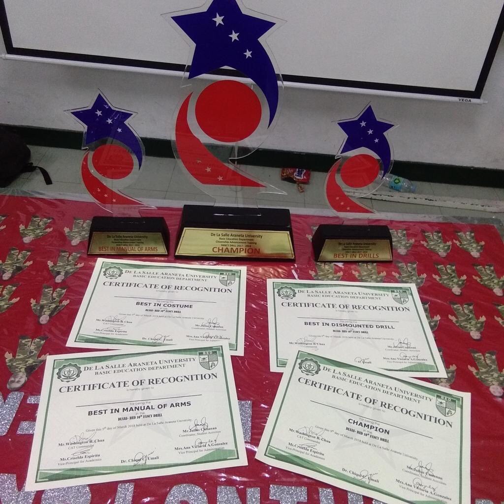 BrLambert1819's tweet photo. THAT'S HOW WE DO IT!
CHAMPIONS!!!!!!❤️🛡⚔️😭 MARAMING SALAMAT LORD!⚔️🙏🏻 PARA KAY SIR CHUA!!! GRABE, SOLID!!!💫❤️ #FancyDrill https://t.co/8V3xrJpXkU