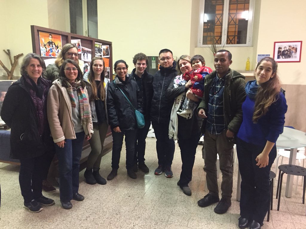 Words of wisdom and encouragement from the Sacred Heart Community Center for refugees: “God blessed you with a life different than theirs so you can make a difference” #VHacks2018 #VHacks <a href="/georgetownsfs/">Georgetown SFS</a> <a href="/GeorgetownGHD/">GeorgetownGHD</a>