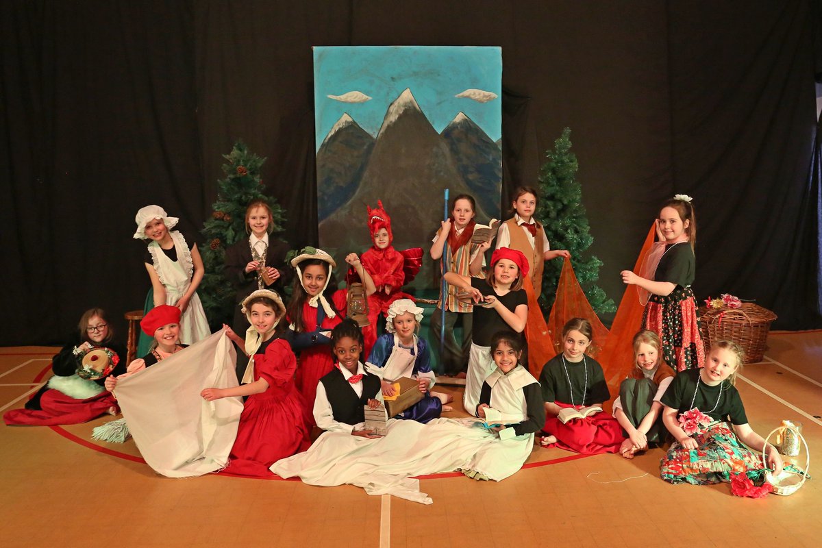 CFS_MusicDept's tweet photo. Congratulations Years 3 and 4 for your excellent performances this week! #music #dance #drama https://t.co/QR0ZHuNBkJ