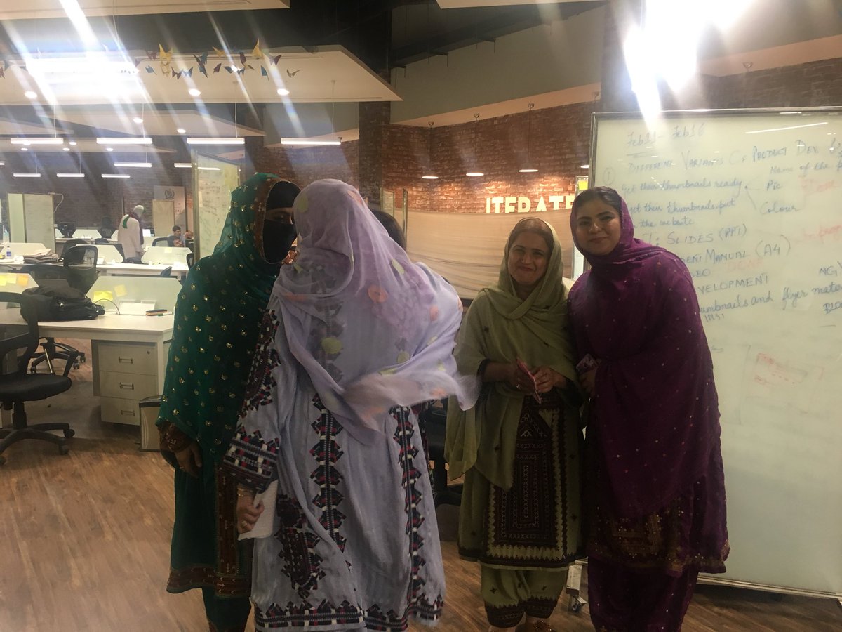 KarandaazPK's tweet photo. A very emotional pitch, fellow incubatees are overwhelmed that 13 year old Sania could make it to @NICLahore since she barely travels within her own village. #ICF2 #WEC @ukinpakistan #AIDworks #GenderInclusion https://t.co/hhHQK1XRMq