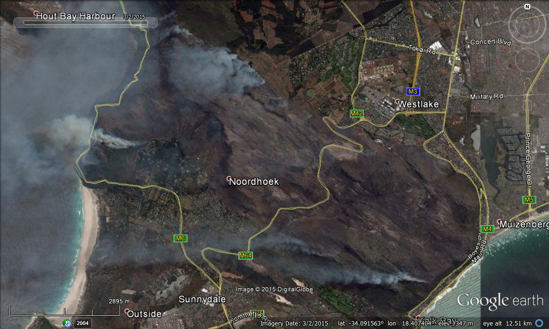 vwsfires's tweet photo. #FireFotoFriday #Flashback Great image captured from @googleearth of #MuizenbergFire - 2nd March 2015 (Fire day 3) #CapeFire https://t.co/ihOeMB4Psf