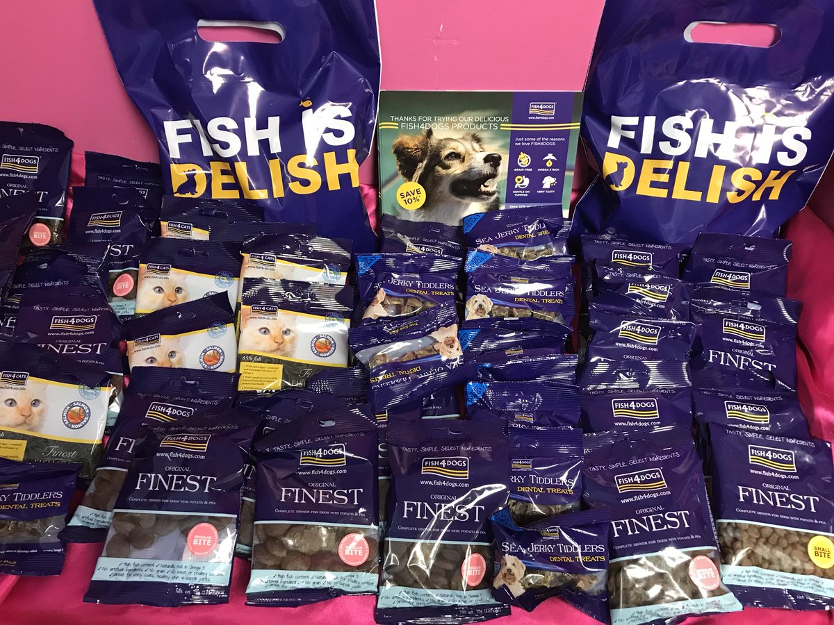 WetnoseShow's tweet photo. Our online Easter Pet Show!
Could your pet be our Wetnose Best In Show Winner?
#gottabeinit #winit #easter #pets
https://t.co/gI2CbEBi0Q https://t.co/be3avapmrg