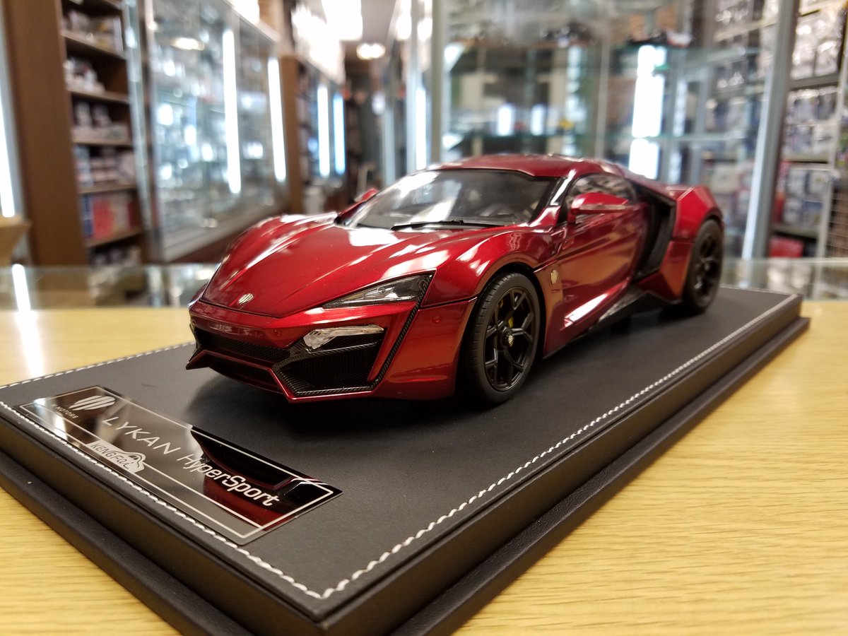 ミニカーショップ ポストホビー新宿店 イグニッションモデルでお馴染みのtkカンパニーが取り扱いを始められた中国の新興メーカーであるケンファイの新製品が入荷いたしました 第一弾はwモーターズのライカン ハイパースポーツ 昨今では少なくなったダイ