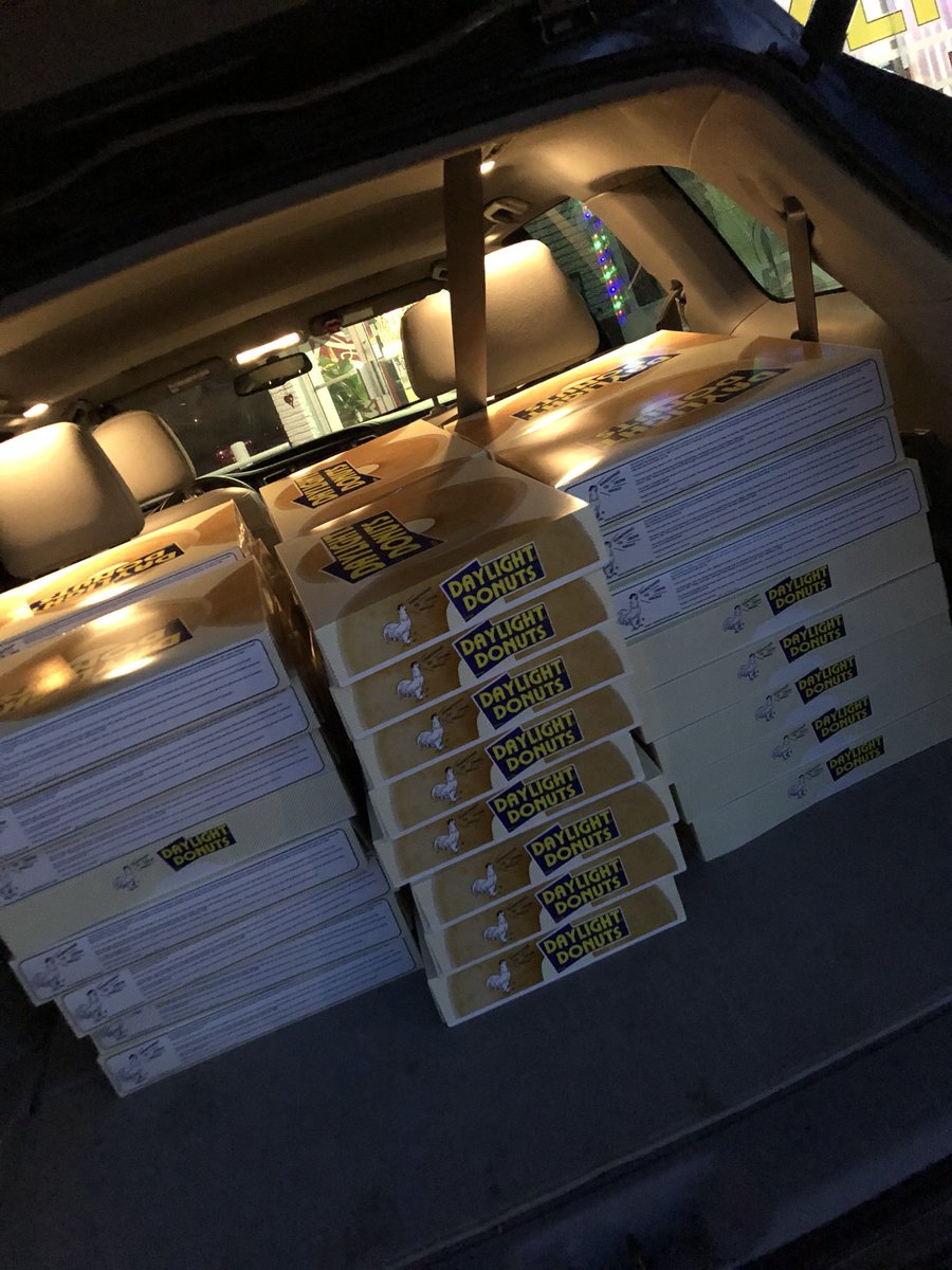 BeautifulDay_13's tweet photo. Donuts! Donuts! Donuts! Get ready Duncan Middle School! #loveagainstfear https://t.co/oiqIc5RaHR
