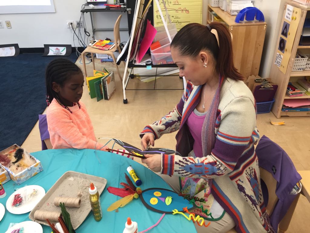 mapigago_82's tweet photo. #TSCIPW Fourth day: Making masks from Africa in Crafts Around the World @The_School https://t.co/KSZlh87z72