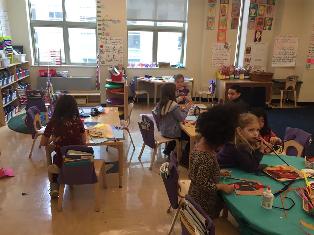 mapigago_82's tweet photo. #TSCIPW Fourth day: Making masks from Africa in Crafts Around the World @The_School https://t.co/KSZlh87z72