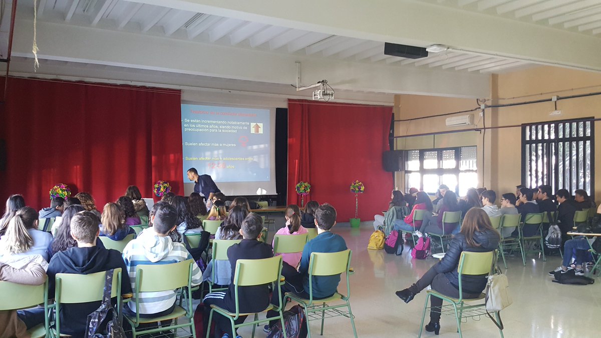 ElenaCantabella's tweet photo. Muchas gracias a @Adanermurcia por impartir en #iesfelipedeborbón de #Ceutí charlas sobre la prevención y sensibilización de trastornos conducta alimentaria y a Pablo Robles @Psiropsicologia por transmitir y concienciar a nuestro alumnado de esta necesidad 🙂 https://t.co/QGPGcrRChD
