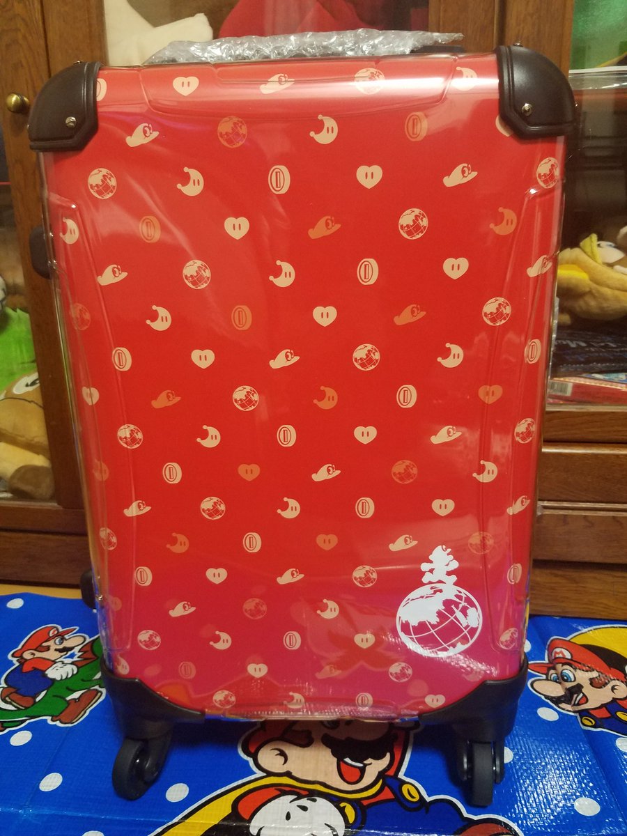 タンジェント Mario Collector Su Twitter スーパーマリオオデッセイのキャリーケースを入手 Amazonの抽選で10名様しか当たらないとてつもないレアなグッズです 二枚の写真はキャリーケース用のきせかえシートです タンジェント Mario Collector Su Twitter スーパーマリオオデッセイのキャリーケースを入手 Amazonの抽選で10名様しか当たらないとてつもないレアなグッズです 二枚の写真はキャリーケース用のきせかえシートです