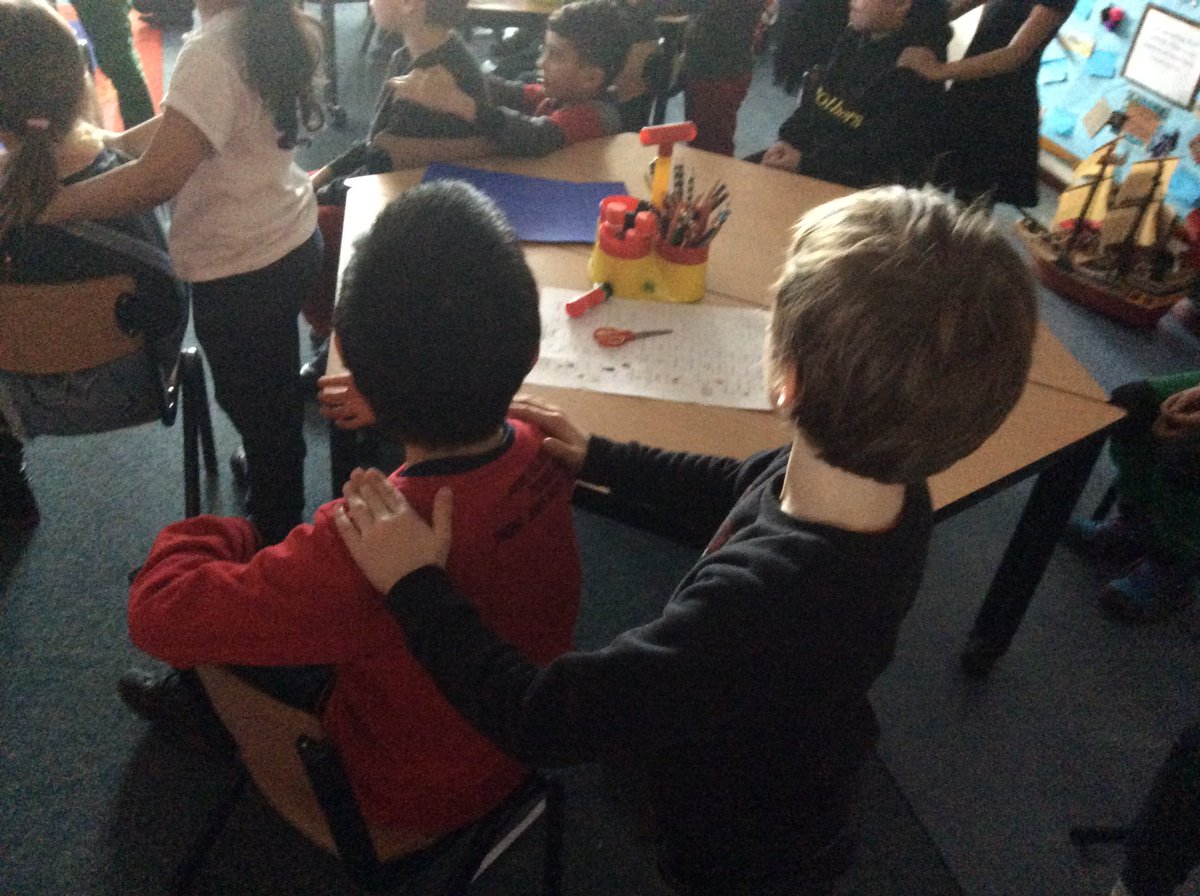 BSNJSL's tweet photo. Today L3GB visited our buddy class in Year 1 to get a lovely massage! #jsly3 #jsly1 https://t.co/6c8iZCwfjH