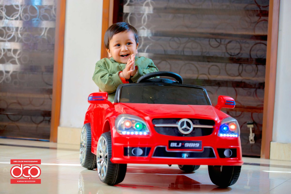 deecolor's tweet photo. "A baby is God's opinion that life should go on." #BestWeddingPhotographerInDelhi #BirthdayPhotography More Visit : https://t.co/eQap3vnXh7 https://t.co/Gjg5LdPKQs