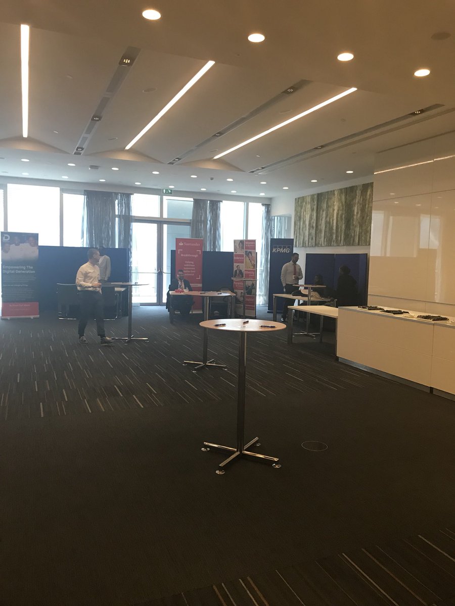FLOTUK's tweet photo. #Founderfest2018 let’s go! All set up and the attendees have started coming through! https://t.co/56tFzUCpEo