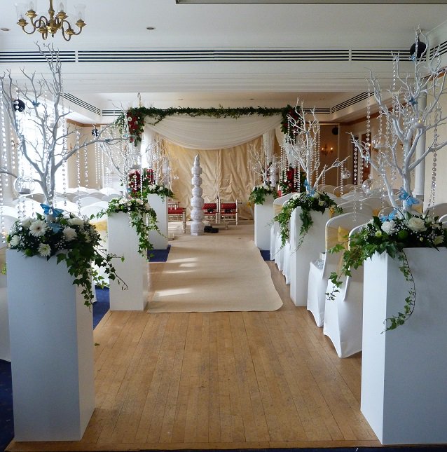 Chigwell Hall tweet media