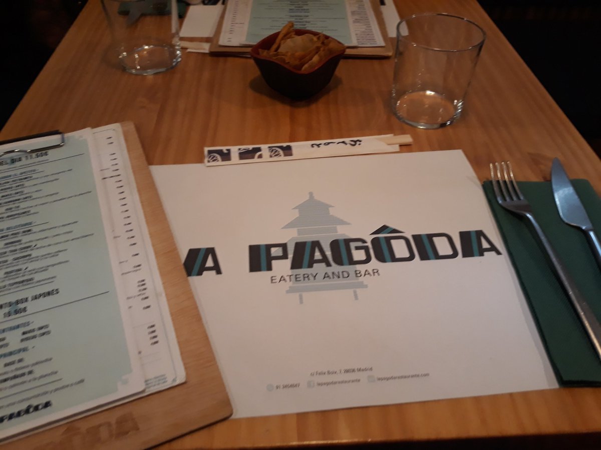 2bJaimems's tweet photo. Despues de ir a comer a La Pagoda, solo puedo decir que visiteis el restaurante y que pidais el Padthai, es increible.
Pero mietras aquí teneis una #Reseña del sitio. 👇👇👇
https://t.co/jDAe3jUelu https://t.co/ybwg0tfNrj