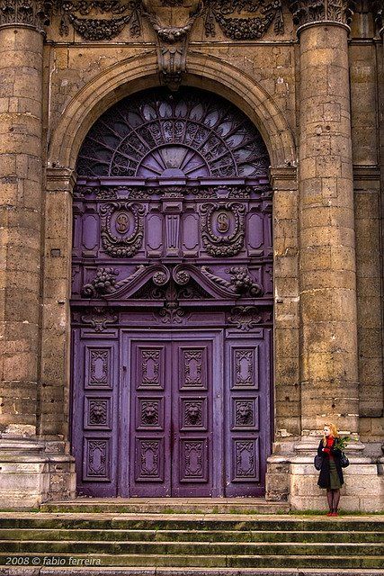 This week's #doortrait is this old ornate purple door, so stunning😍🙌 #FridayFeeling #timber #doors #woodworking #bespokejoinery #inspiration