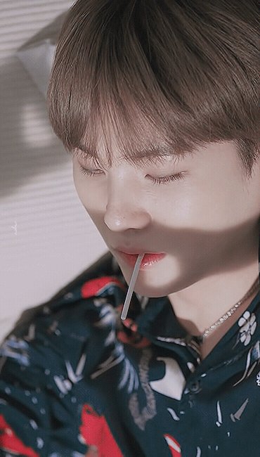 Shasha_Dz_Army's tweet image. 🎉🎉🎉HAPPYYY SUGA DAAAAAYYYYYY 🎉🎉🎉🎉
DEAR : MIN YOUNGI ♥
YOUR EXISTENCE IS SUCH A BLESSSING ... I ADORE EVRY SINGLE DETAIL OF YOU ♥
I WISH YOU A HAPPY LIFE FULL OF SUCCESS ☺
SARAGHNAEYOO ♥
@BTS_twt 
#SweetSUGADay 
#HappyYOONGIDay
#HappySUGADay
#HappyAgustDDay