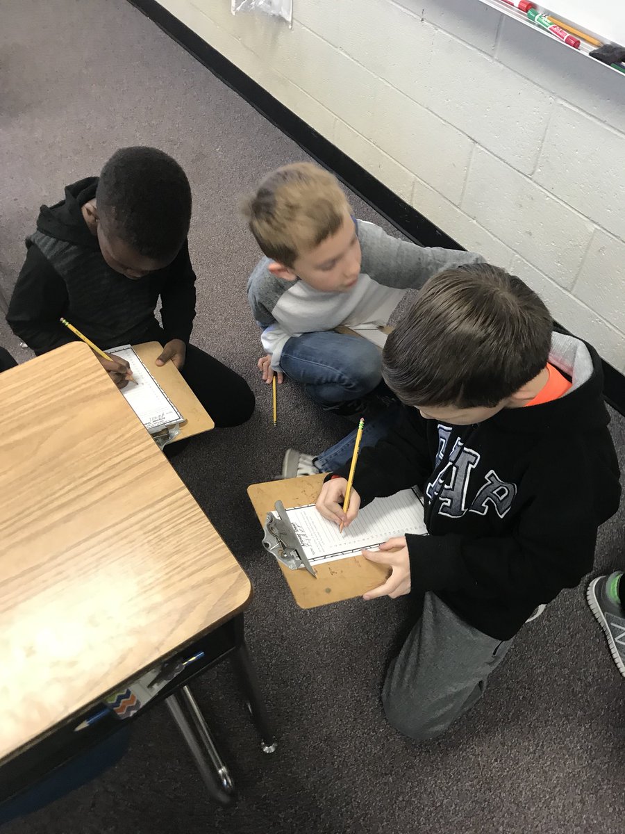 AmeliaGouillon's tweet photo. Scavenger hunting for fractions on a number line! @ashlee_ciccone https://t.co/h58tNqLzWf