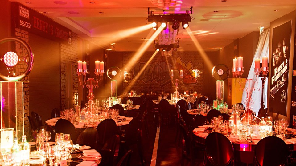 Hosting a private #party or #event? View #centrepieces and #decor ideas at tabledressers.com #PartyPlanning #EventPlanning #Venue #Events