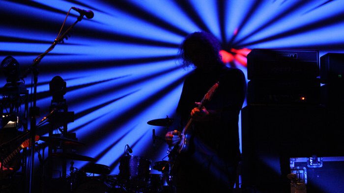 MBVofficial's tweet photo. My Bloody Valentine's Kevin Shields Gets Deep Into 'Loveless' 

Listen to the full interview on @nprmusic here: 
https://t.co/TGAo9TZpOT https://t.co/UcKiLRbygS