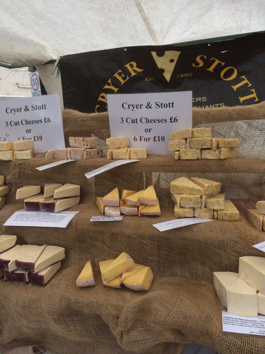 Make sure you check our market news! -  bit.ly/1OTIjwB

<a href="/BondgateBakery/">Bondgate Bakery</a>, @asharunspices, @gustoitalianouk, <a href="/YorkshireCheese/">Yorkshire Squeaky</a>, <a href="/CryerandStott/">Richard Holmes</a>, @YorksOrchards and more will be there tomorrow! 😄