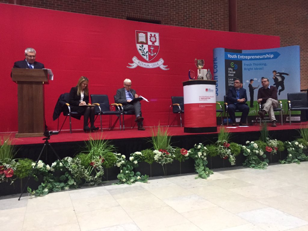 rubiconcentre's tweet photo. @gerard_odonovan announcing the winner of the APPrentice competition. #CITInnov18 https://t.co/YKY5vAIXE7