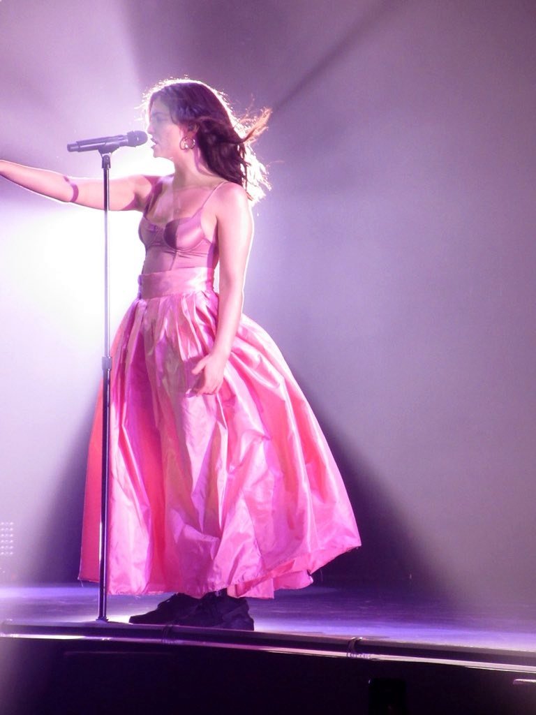lorde purple dress Lorde Started the Melodramatic Purple Color Trend and Now It's Hitting Interiors