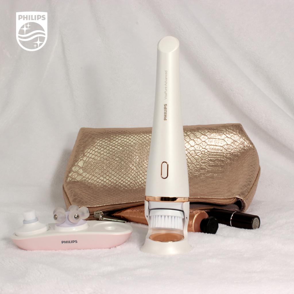 Cleansing with VisaPure Advanced means that you remove more make up residue, dead skin cells and dullness and who doesn’t want that? to.philips/6014DTrju