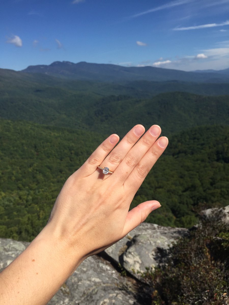 ScottyMcCreery's tweet photo. My engagement song for Gabi, and my new single “This Is It” is out now🙌🏼💍 Hope y'all love it as much as I loved writing it for her. Check it out: https://t.co/221z95TGBO https://t.co/YPozJBrayz