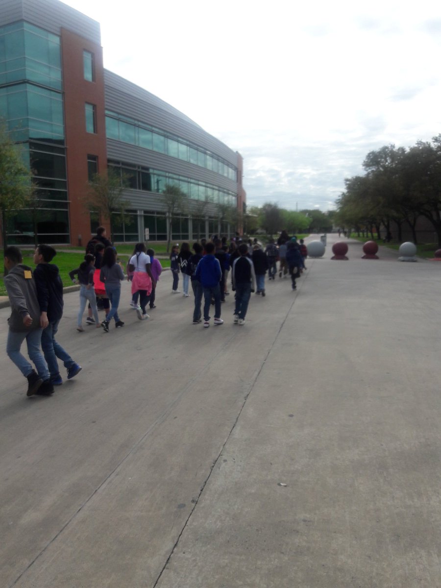 LAshley2016's tweet photo. 3rd Annual Kids 2 College Field Trip
@GrayElemEagles @SADubberke https://t.co/eOZtfnXDga
