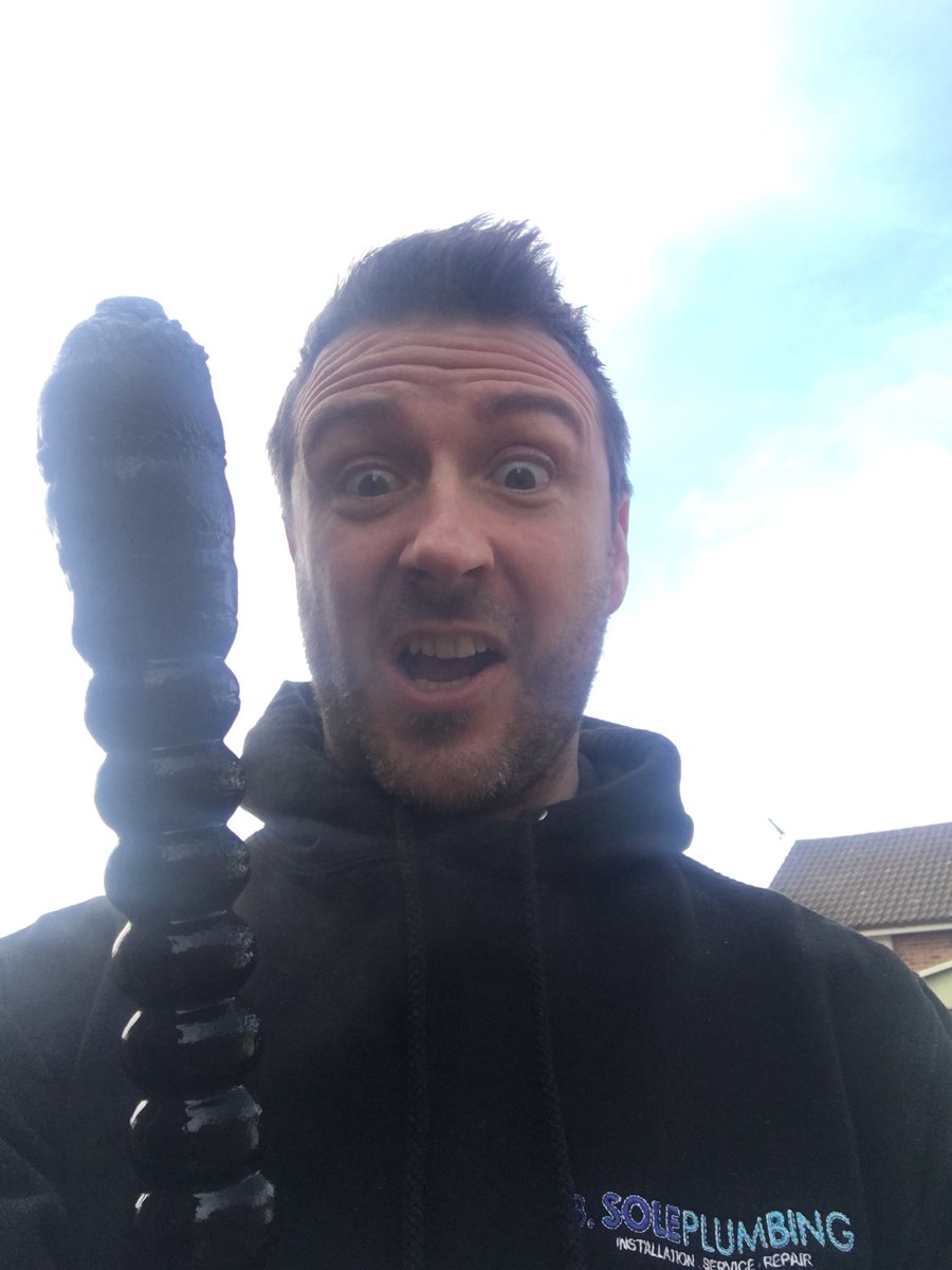 bsoleplumbing's tweet photo. #flushingfriday #ShowUsYourSludge @ADEY_Pro #MagnaClean #magnacleanse https://t.co/Iqzvc8L1iF