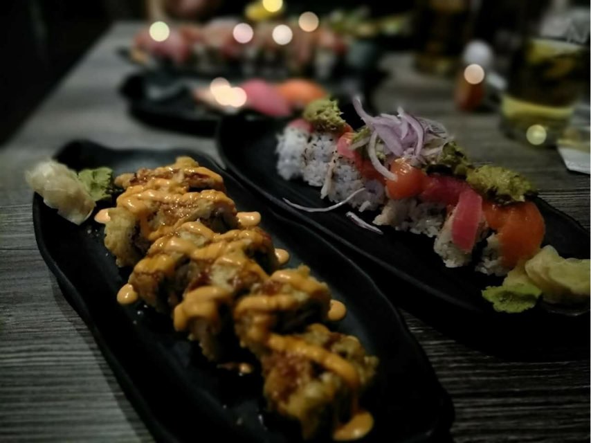 SushiR91's tweet photo. Let’s just Say it Looks Great and it Taste Amazing! Get your Taste Buds Ready for the Best Sushi Rolls Around! #sushi #bar #riverside #sushirolls #fresh #prettyrolls #delicious https://t.co/2iH6tYxTHL