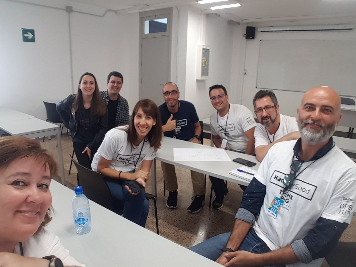 Primer encuentro de mentores en <a href="/H4GCAN/">HackForGood Canarias</a> #H4Gcan #HackForGood