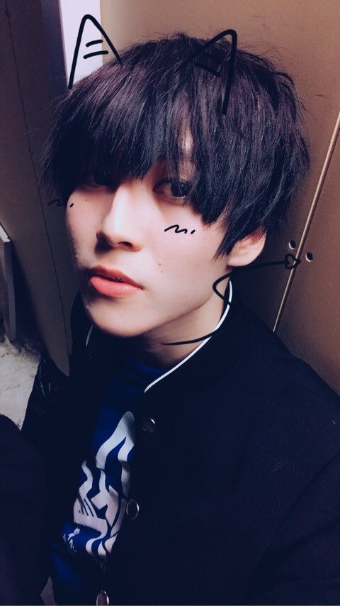 __ttpuq__'s tweet photo. ちょっと待てよ(´･ω･`)かっくい https://t.co/hHH6laENnh