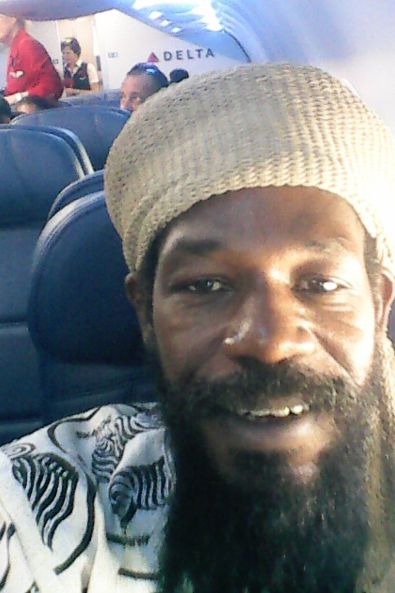 Akinsanyahh's tweet photo. Jamaica's #HEALING #ARTS #DUBTHERAPY #REGGAE #SKA #DUBPOETRY #HYMNS #KROMANTI #PORTLAND Trods to #SXSW #Adazeh #Jahmiel. https://t.co/tLofNwLbH4