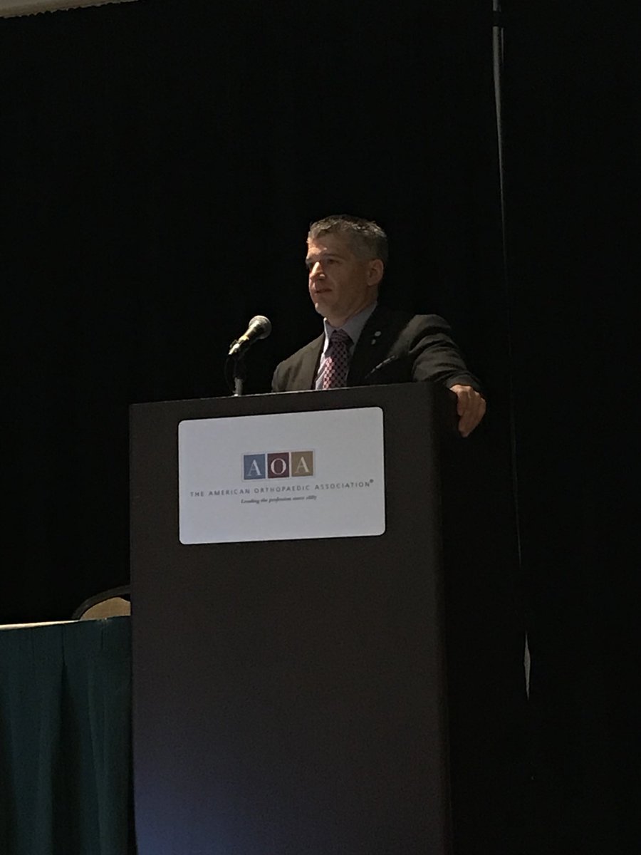 shouldergeek's tweet image. @wadegofton Teaching about the #OSCORE at #CORD @aoa1887