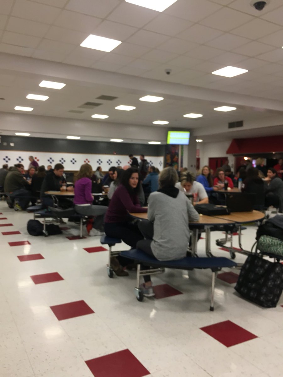joeglauda's tweet photo. Getting ready to collaborate!#edcampwcsd https://t.co/fSkwRq2gCI