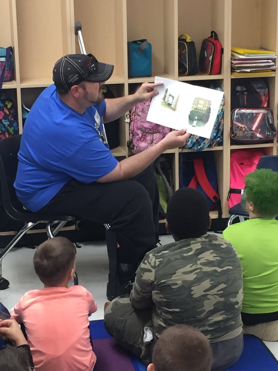 We had a couple of dads come and read to us to finish up celebrating Dr. Seuss week! #ReadAcrossAmerica #ReadAcrossAmericaDay <a href="/WesternUnionES/">Western Union Elementary School</a> #WUESfamily <a href="/AGHoulihan/">Andrew G. Houlihan</a> #reading