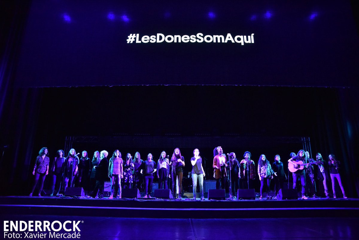 somrobaestesa's tweet photo. Les dones som aquí, en acte de protesta. Gràcies
Ens celebrem amb un nou single, 'La nit és nostra':  https://t.co/xVNK6XhYBp https://t.co/BTuaylo2BS