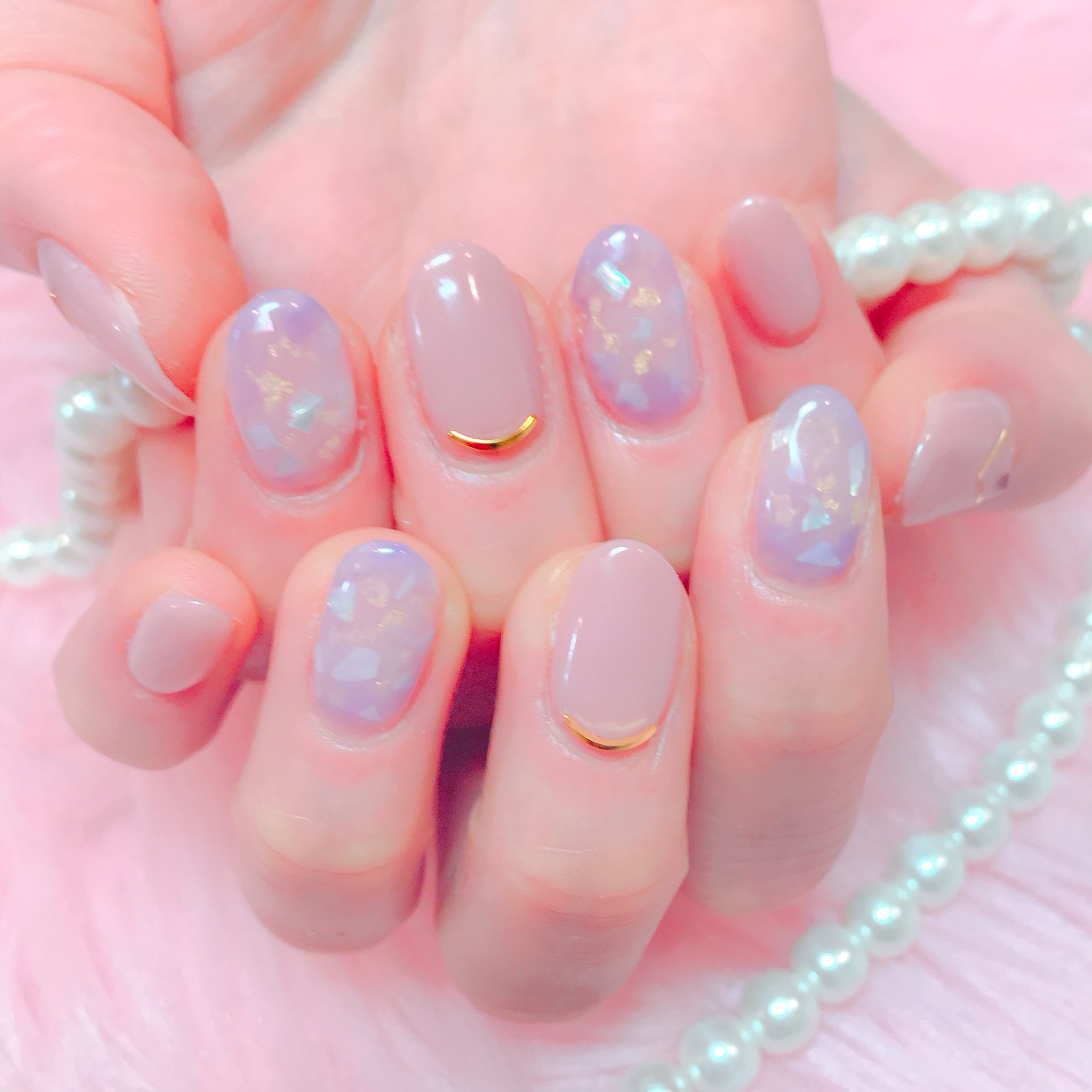 Raviy ラビィ こちらは4本までアート放題7 500円の コースです ニュアンスネイル 可愛い 大人っぽく紫とくすみピンクで上品に してみました 春らしくクリア感でいっぱいに 担当 渋谷店舞 T Co Nmj9zskeqg Twitter